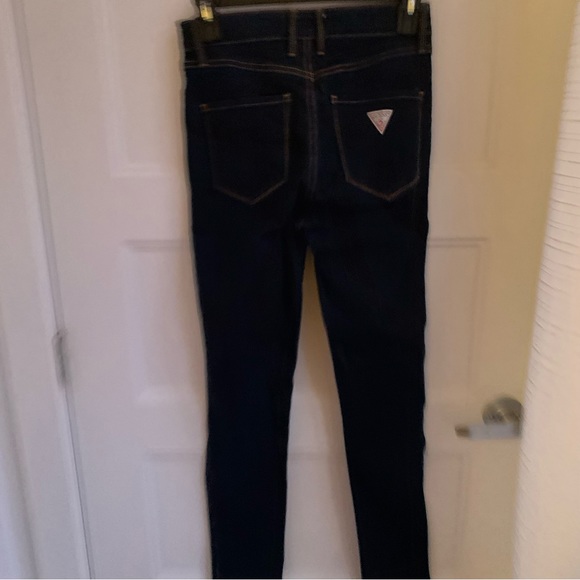 ✨2 for 20$✨Skinny guess jeans dark wash - Picture 9 of 9